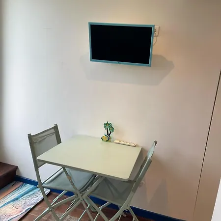 Apartamento Bord De Les Pieds Dans L'eau Grimaud